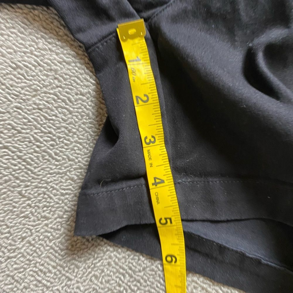 Women's Banana Republic Black Utility Shorts - Picture 4 of 6